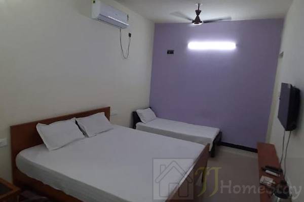 triple bed room hotel